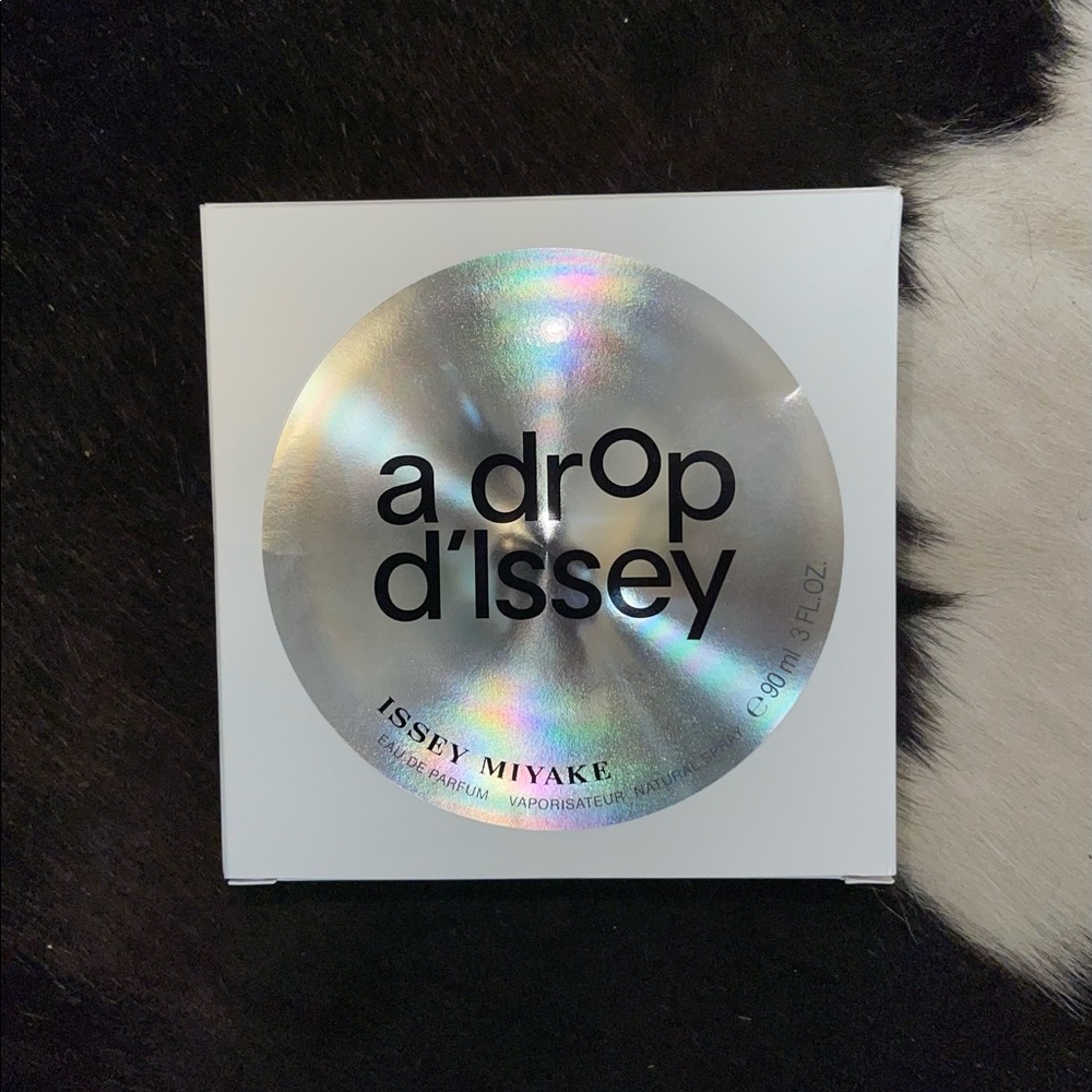A drop d’lssey perfume by Issey Miyake